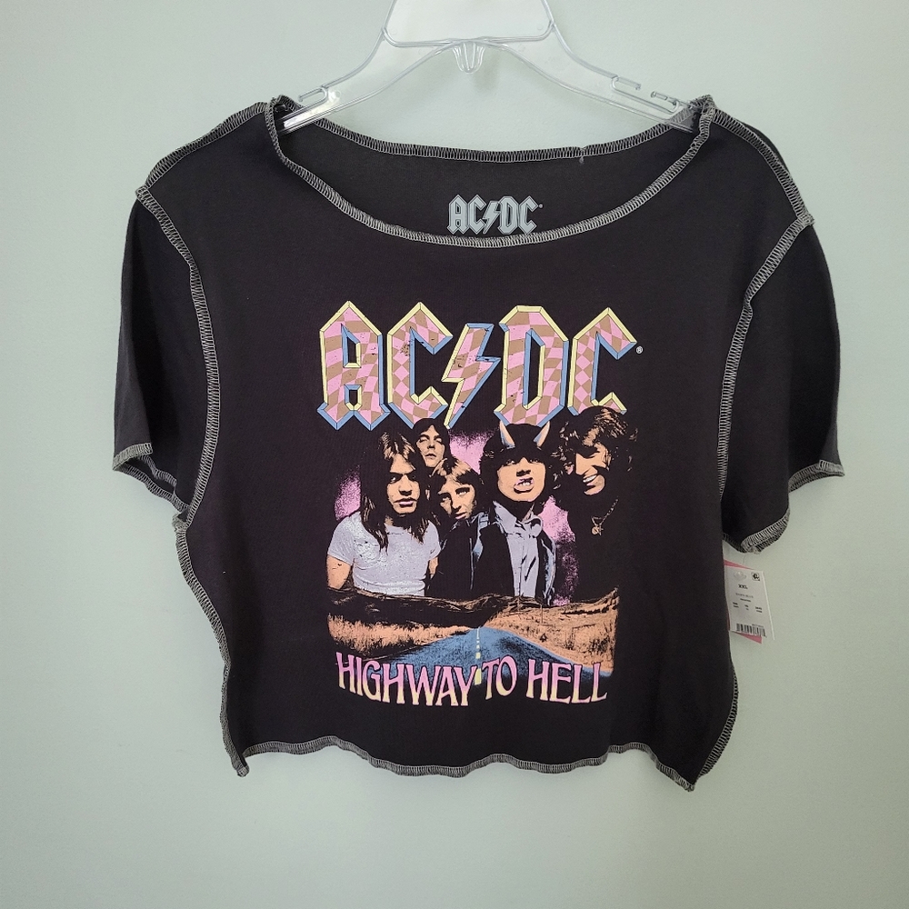 ACDC Women Crop Top Round Neck Short Sleeve Size XXL New - Picture 1 of 6